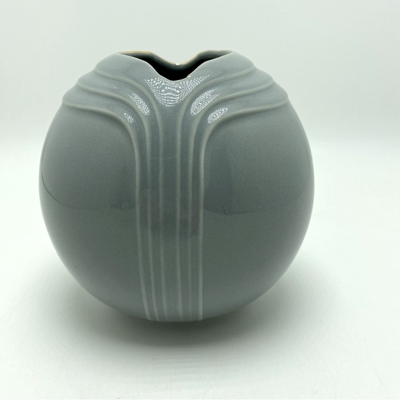 Vintage Japanese Fine China Porcelain Vase Gray with Hand Painted Flowers - Picture 5 of 5